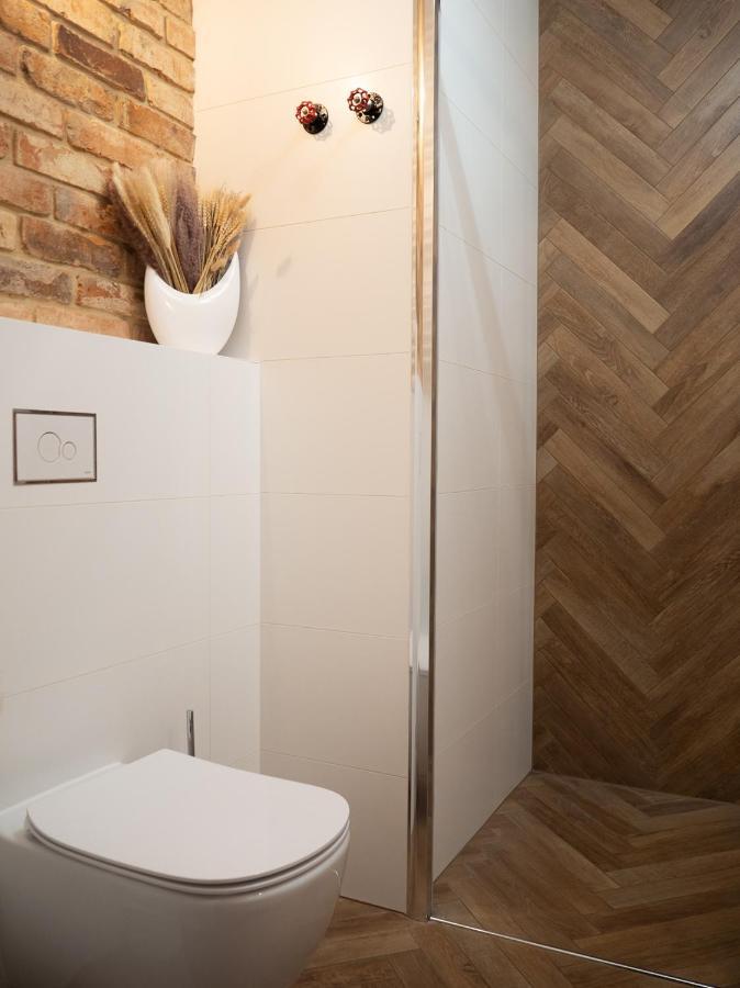 Brick House - Apartament Stefan วรอตซวาฟ ภายนอก รูปภาพ